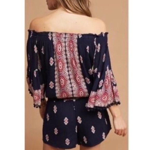 Anthropologie Lina Vada Boho Print Bell Sleeve Pom Pom Romper Black Red SZ M - Picture 3 of 9